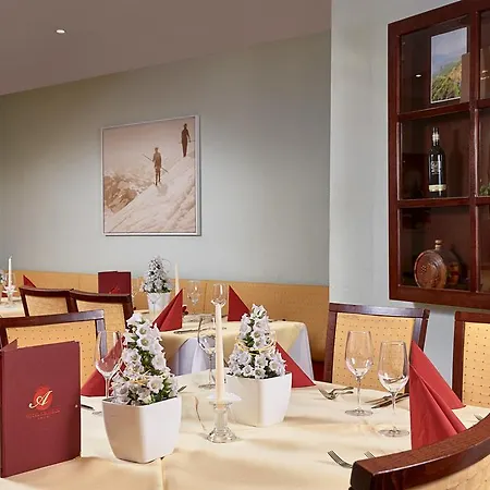 Szálloda Kroneck 4*
