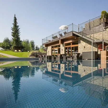 Kroneck Отель 4*