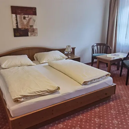 Kroneck Hotel Kirchberg in Tirol