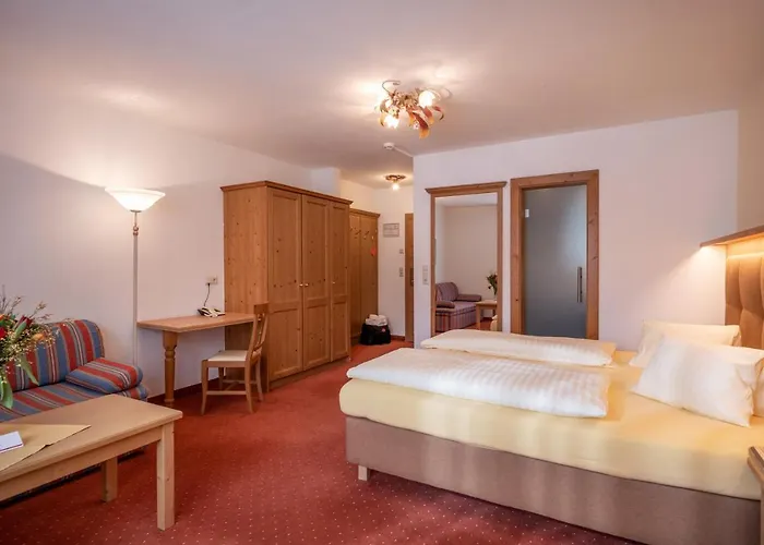 Otel Kroneck Kirchberg in Tirol